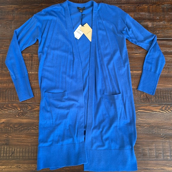 Halogen. Small. NWT. - Picture 1 of 3